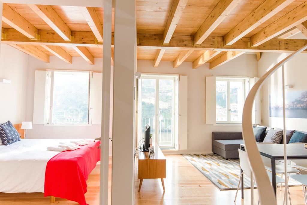 Apartment Trendy River